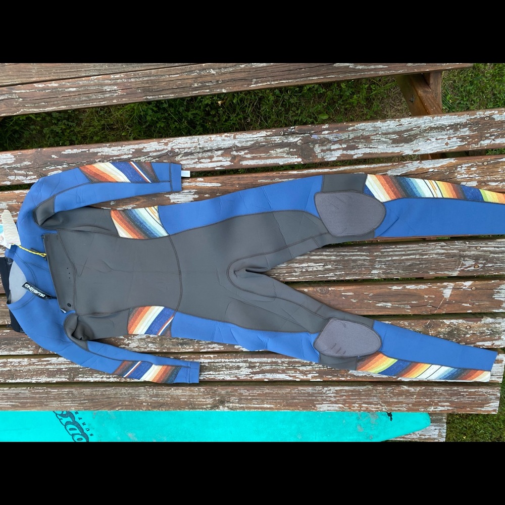Women’s 3/2 Billabong Wetsuit